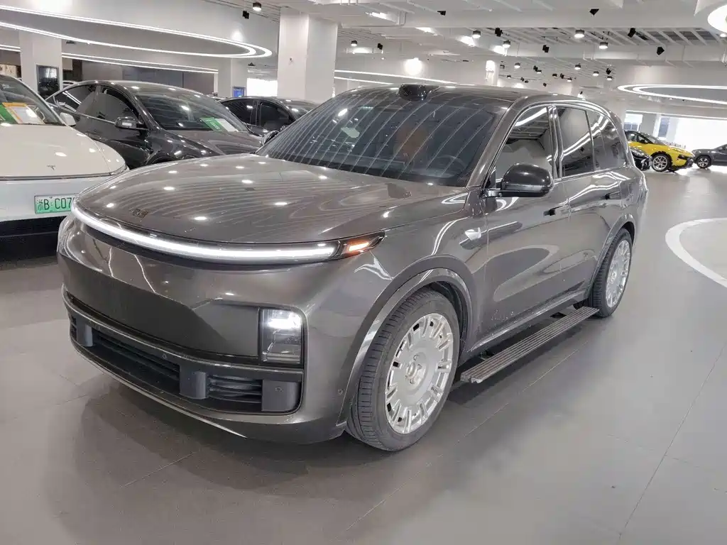 Li Auto L8 2023