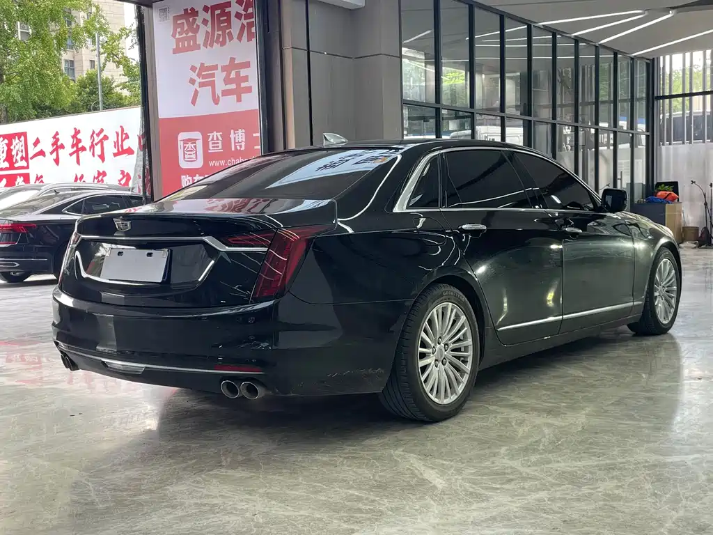 Cadillac CT6 2022 — фото 7