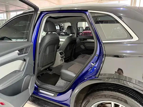 Audi Q5L 2019