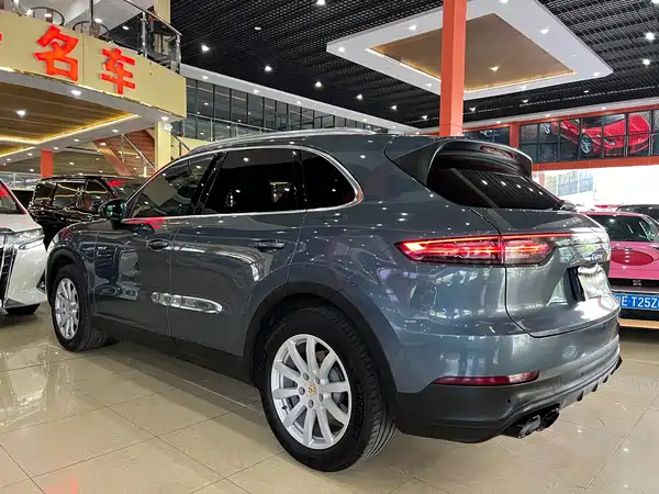 Porsche Cayenne 2019