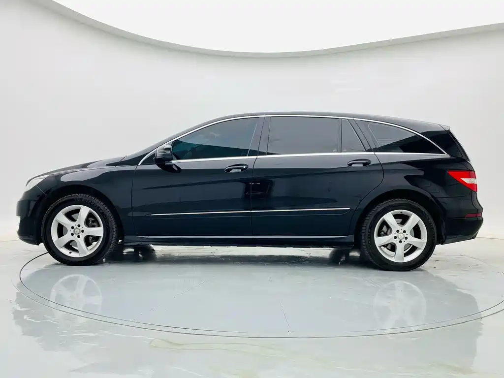 Mercedes-Benz R-Class 2015