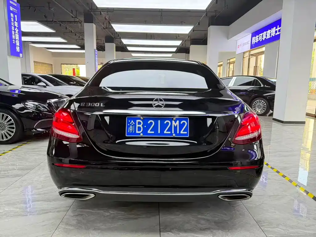 Mercedes-Benz E-Class 2019 — фото 11
