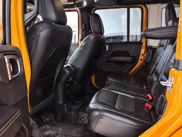 Jeep Wrangler 2021