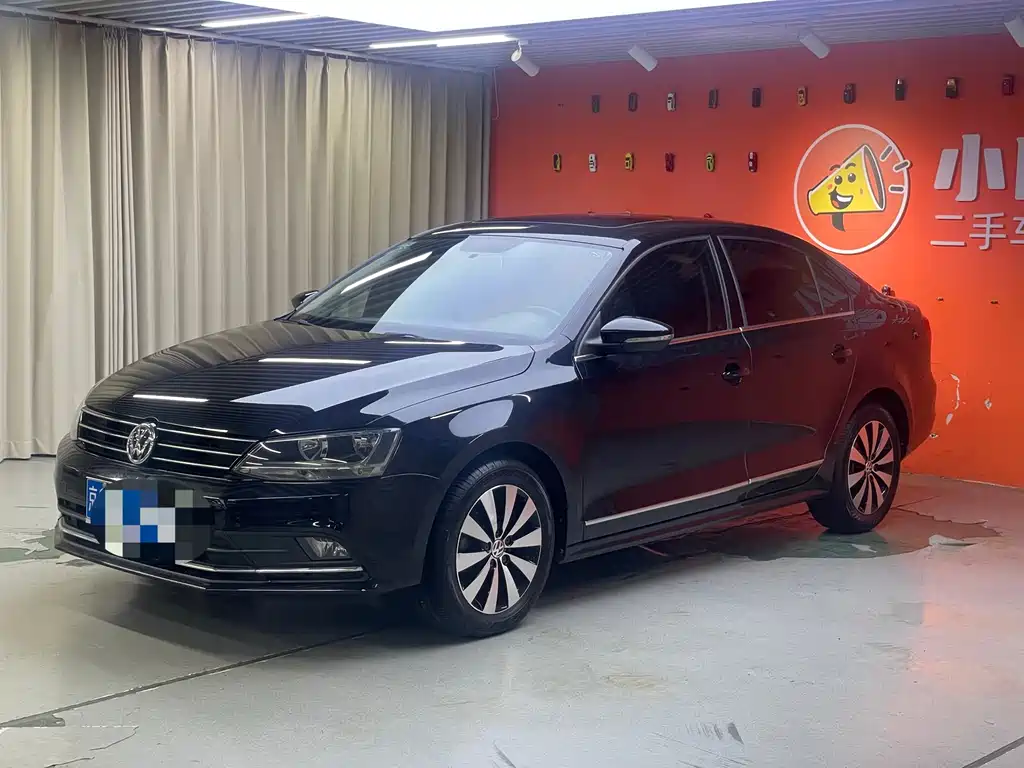 Volkswagen Sagitar 2018 — фото 1