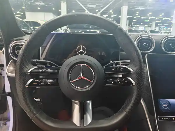 Mercedes-Benz C-Class 2023