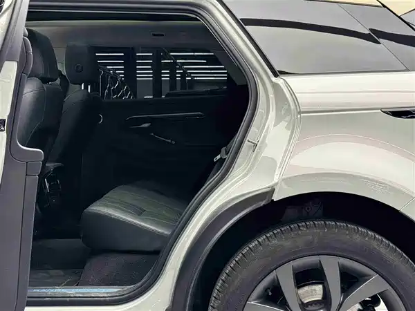 Land Rover Range Rover Evoque 2023