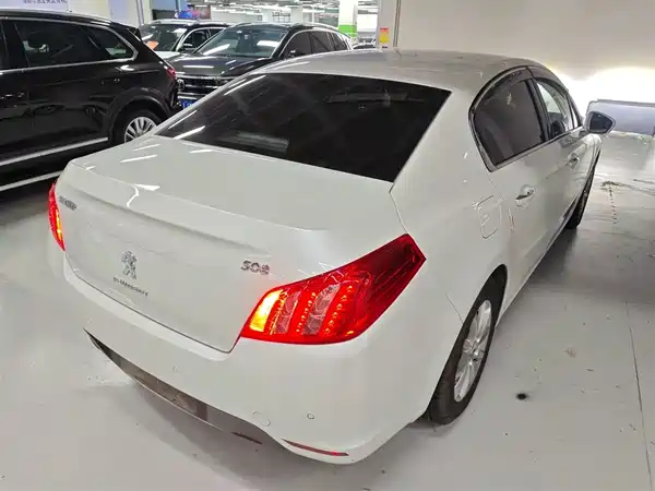 Peugeot 508 2012
