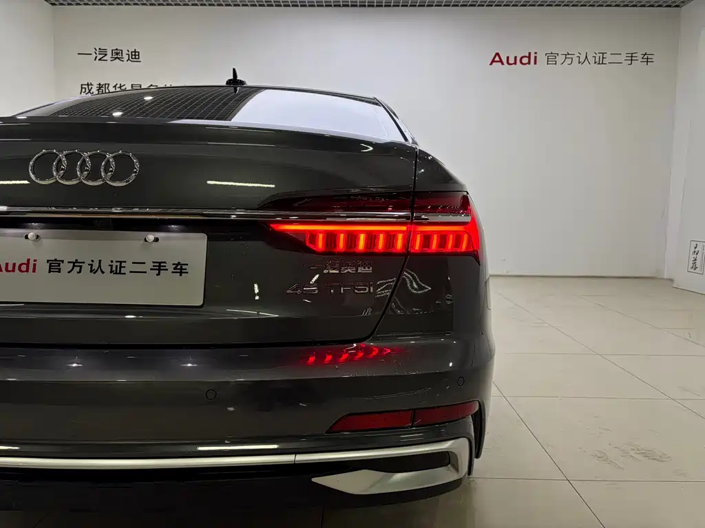 Audi A6L 2023 — фото 6