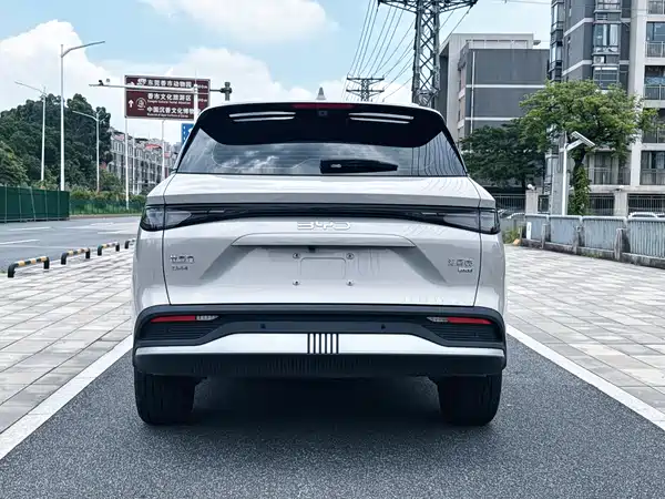 BYD Sealion 05 DM-i 2025
