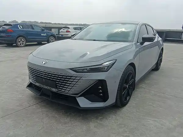 Changan UNI-V 2022