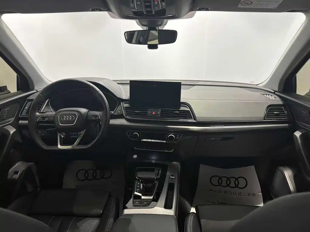 Audi Q5L 2022 — фото 7