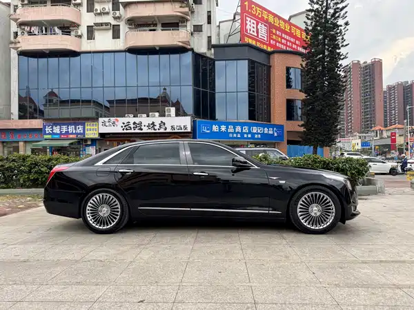 Cadillac CT6 2016
