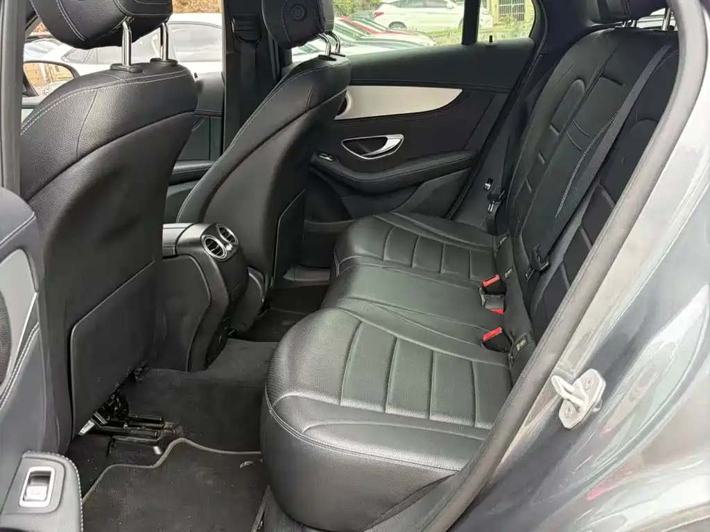 Mercedes-Benz GLC 2016
