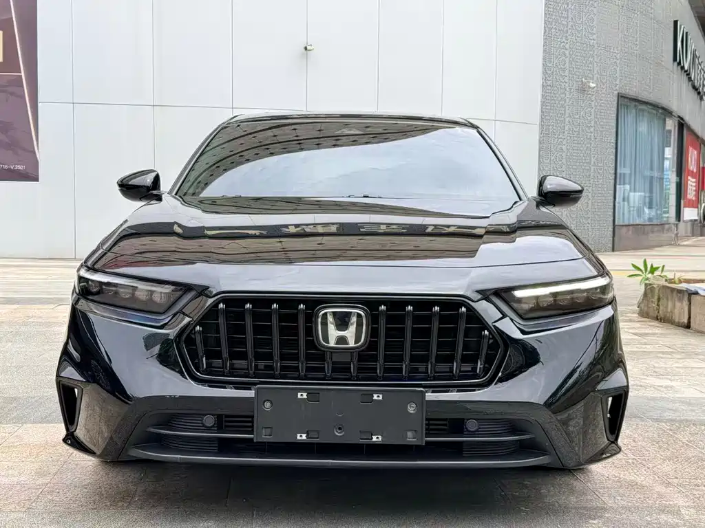 Honda Inspire 2024