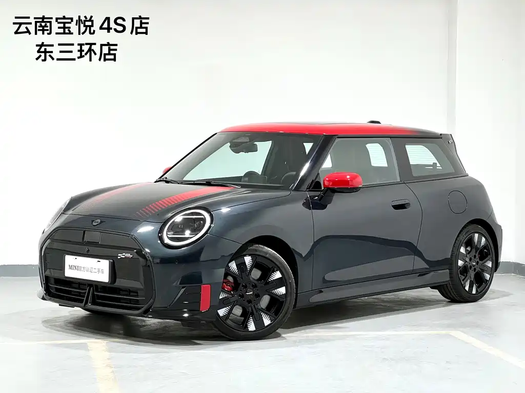 MINI JCW EV 2026
