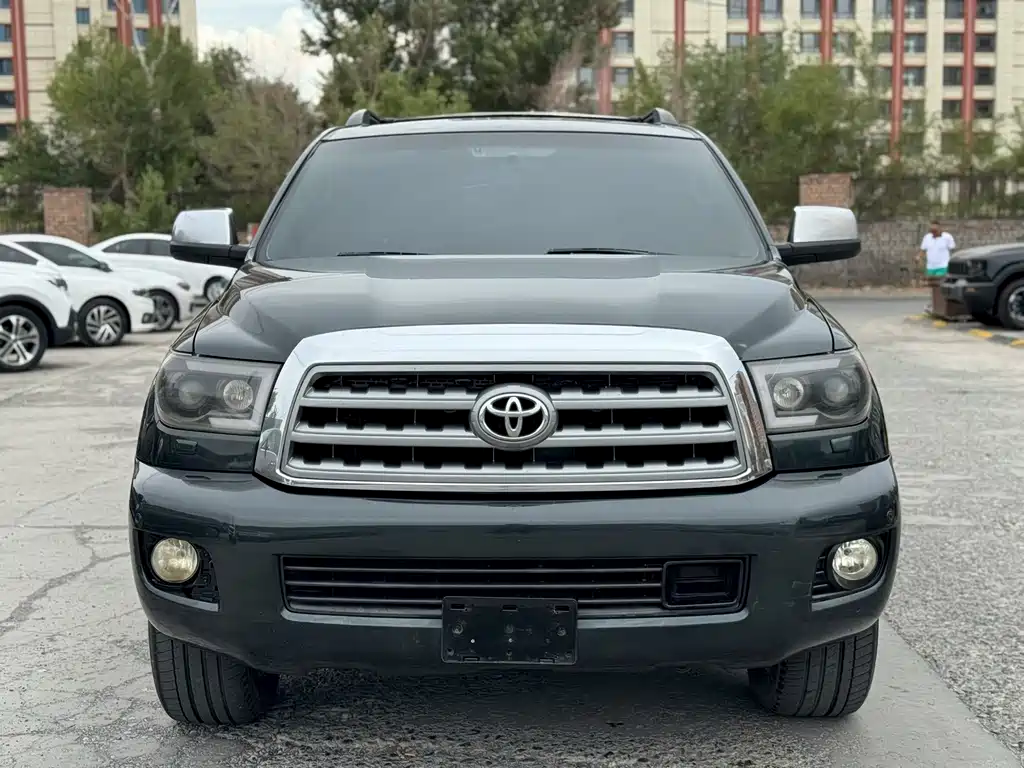 Toyota Sequoia 2009