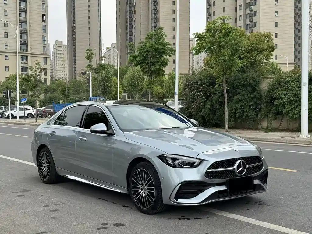 Mercedes-Benz C-Class 2023