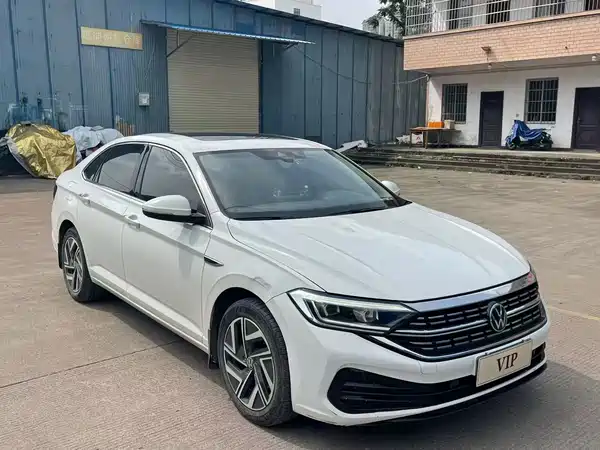 Volkswagen Sagitar 2024