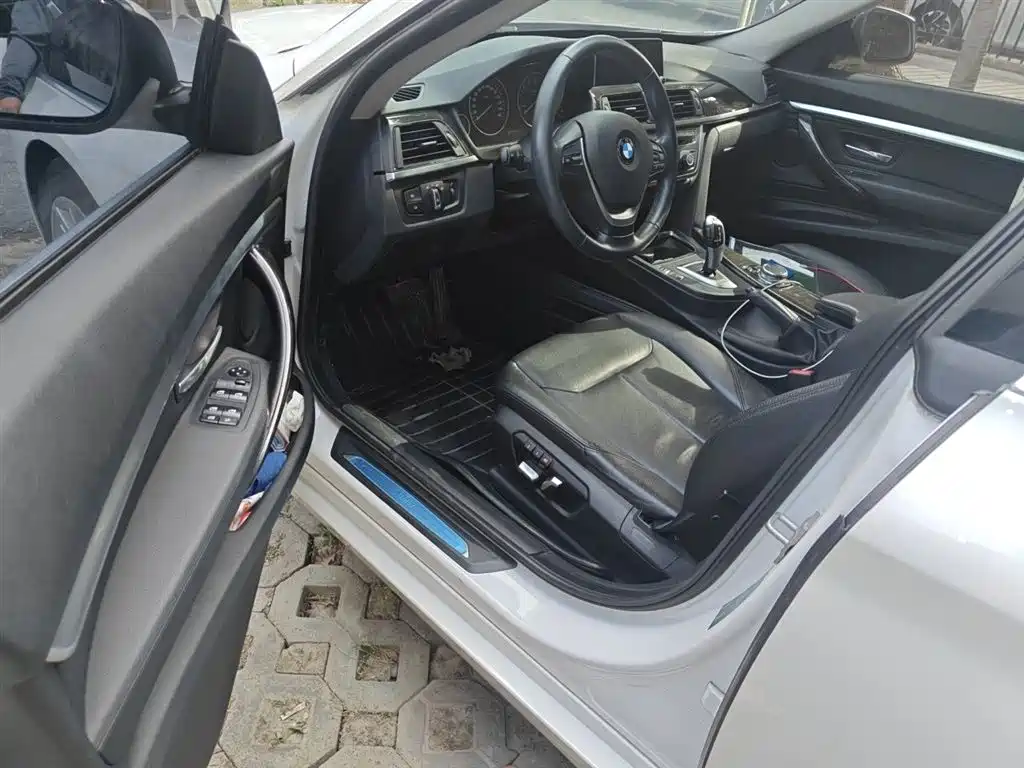 BMW 3 Series GT 2015 — фото 14