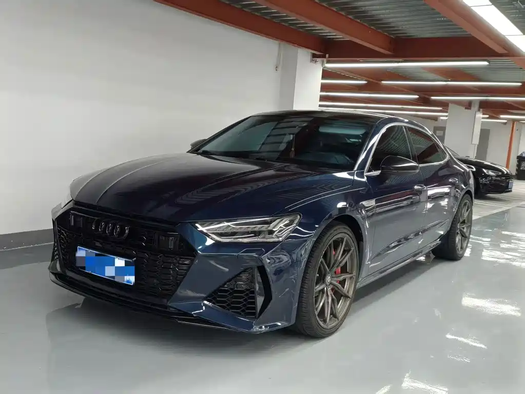 Audi A7L 2022