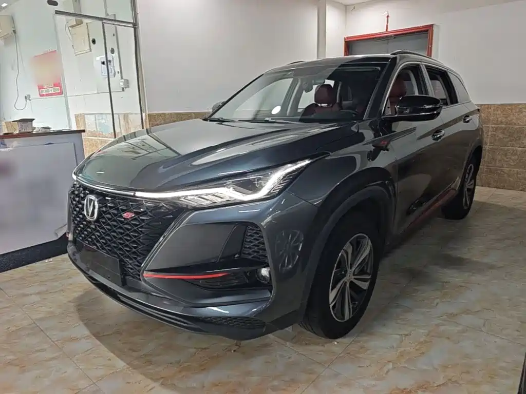 Changan CS75 PLUS 2020 — фото 1
