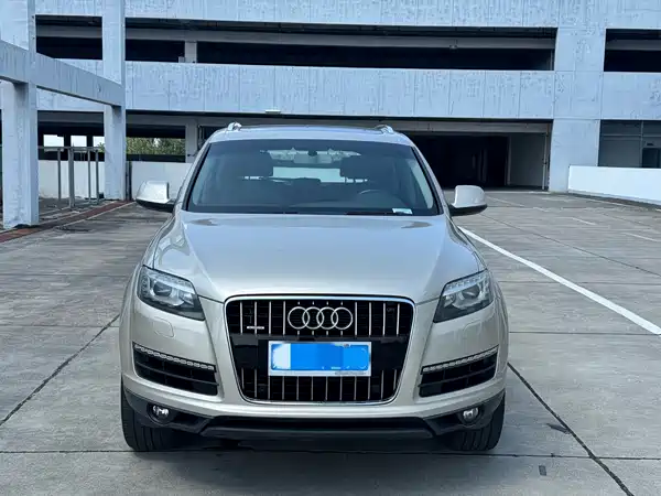 Audi Q7 2014