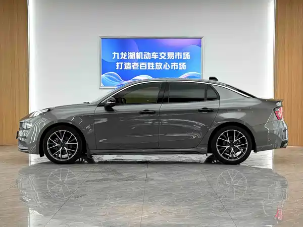 Lynk & Co 03 2022