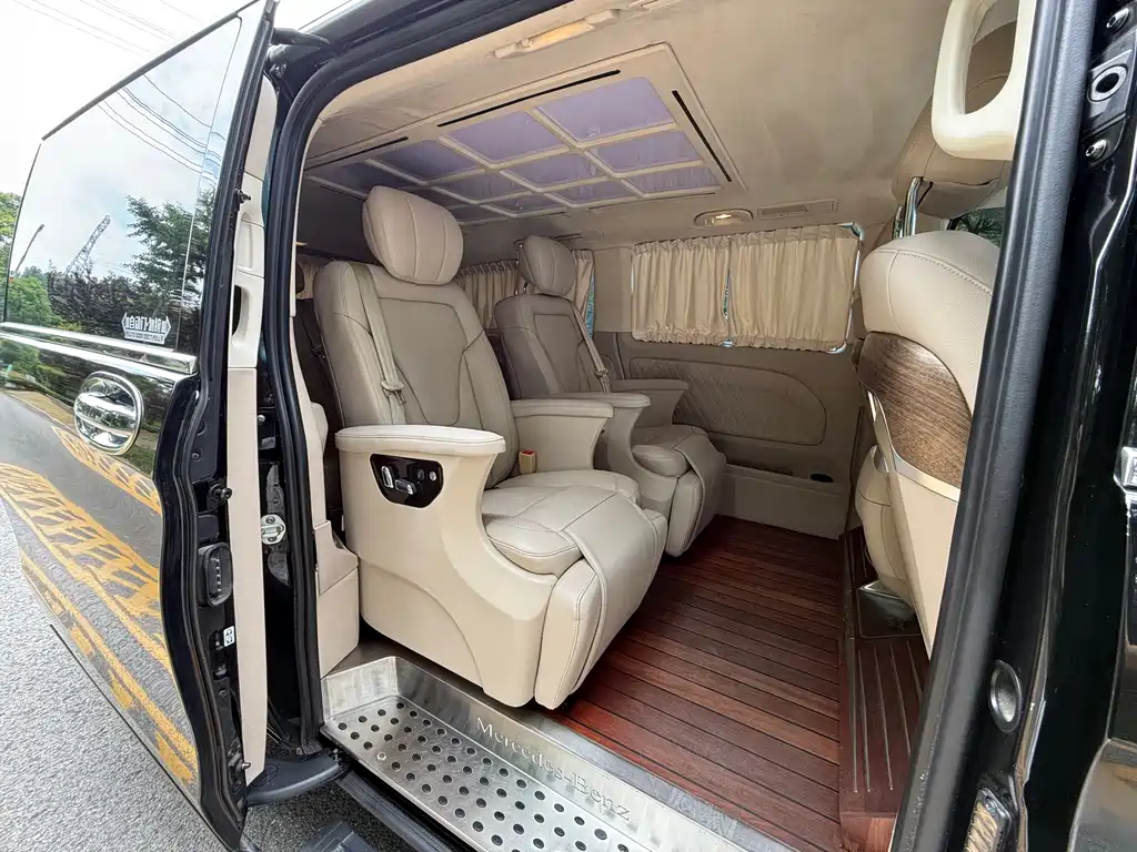 Mercedes-Benz Vito 2019 — фото 12