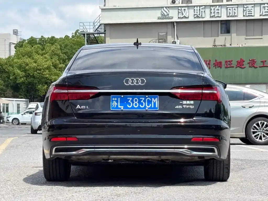Audi A6L 2023 — фото 6