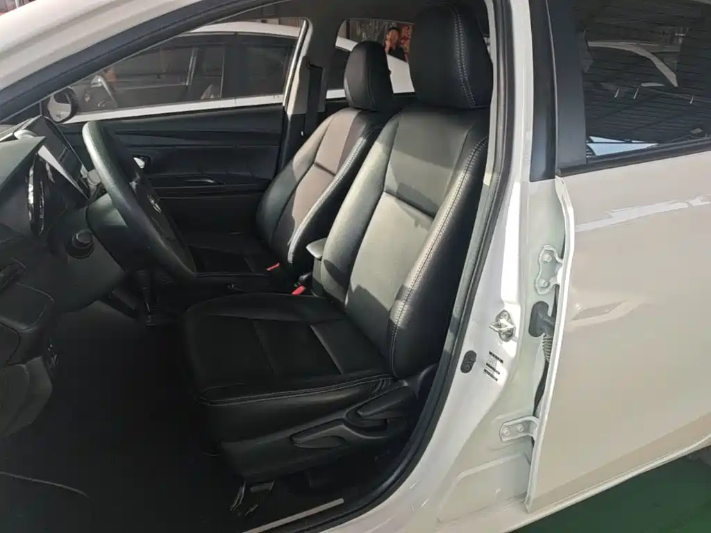 Toyota Yaris L 2019 — фото 15