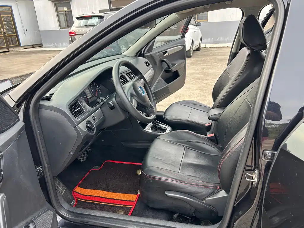 Volkswagen Lavida 2013