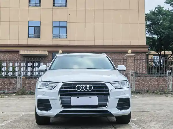 Audi Q3 2016