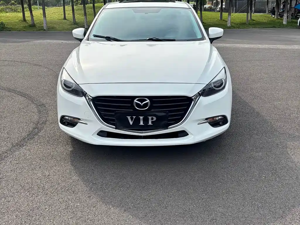 Mazda 3 Axela 2020