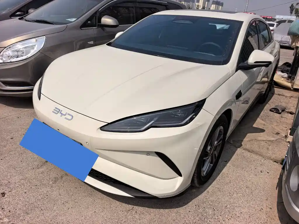 BYD Seal 06 2025