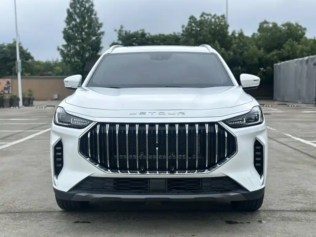 Jetour Jietu X70 PLUS 2025 — фото 22