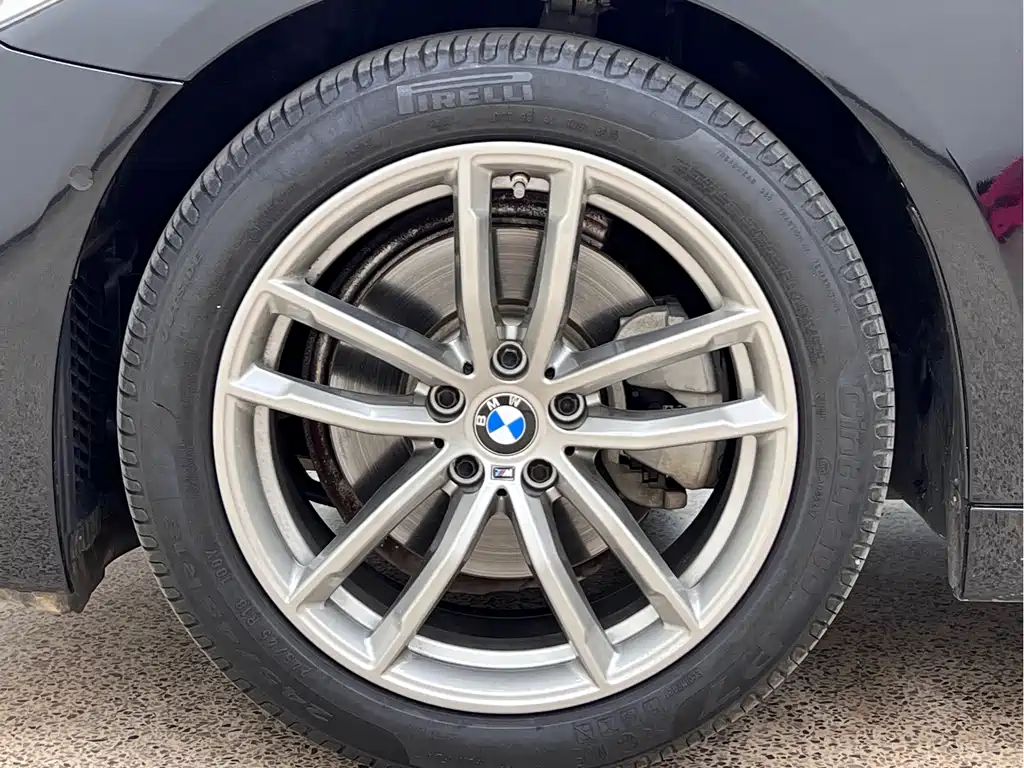 BMW 5 Series 2020