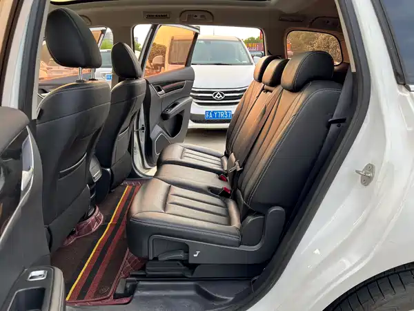 BYD Song MAX 2017