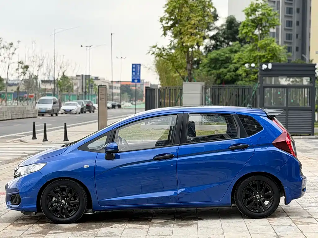 Honda Fit 2019 — фото 4