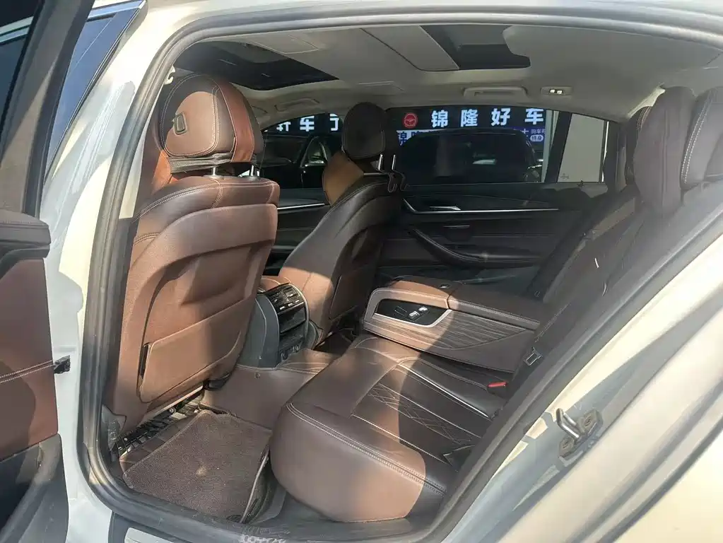 BMW 5 Series 2018