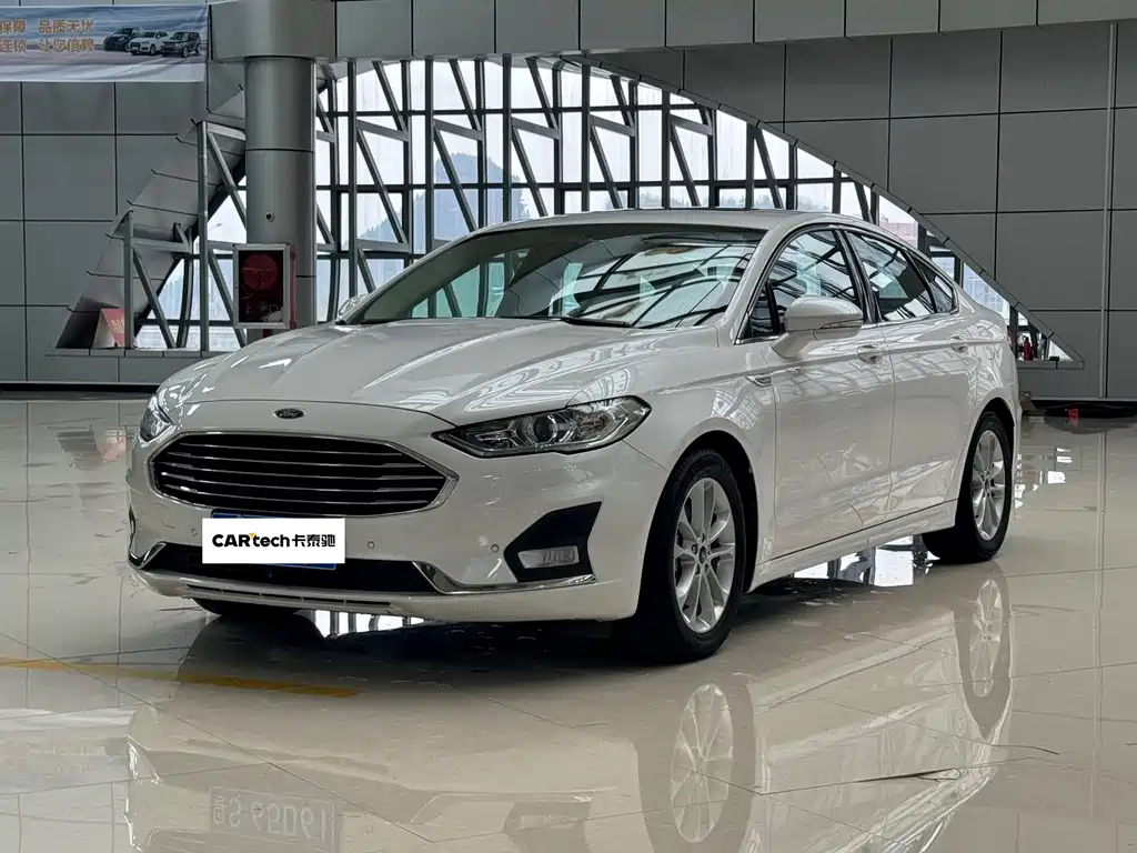 Ford Mondeo 2021 — фото 1