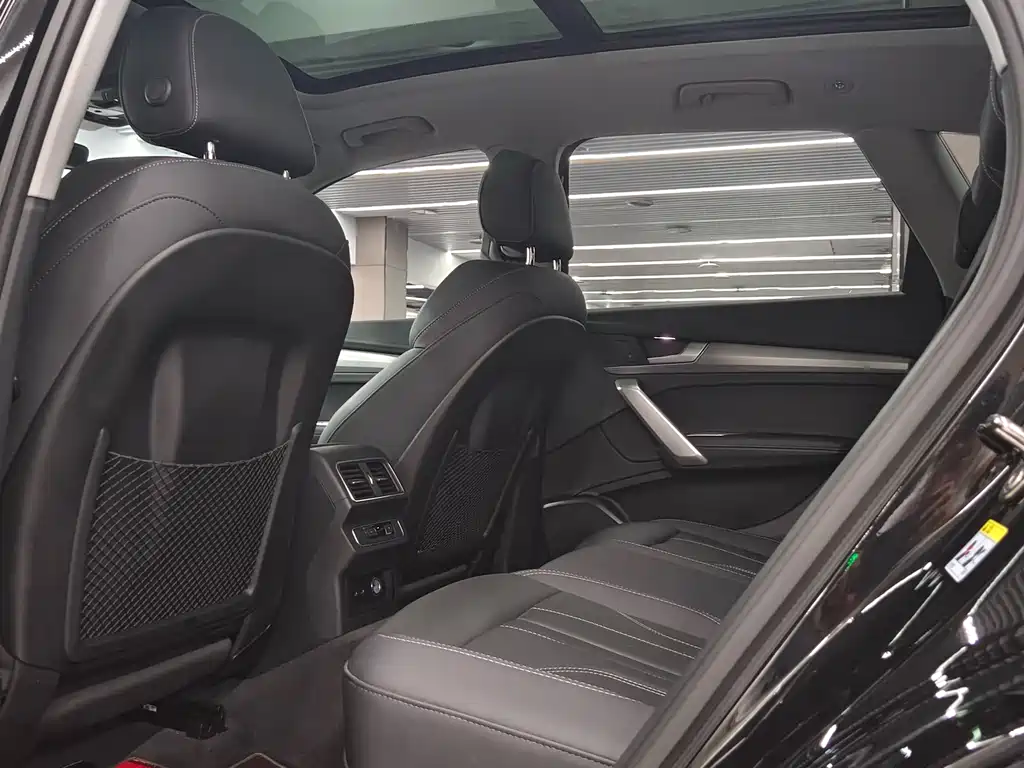 Audi Q5L 2022
