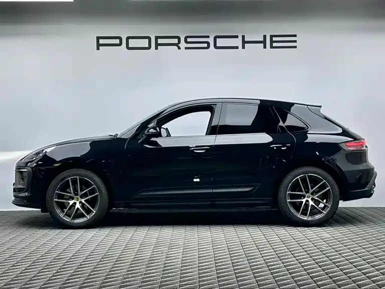 Porsche Macan 2022 — фото 4