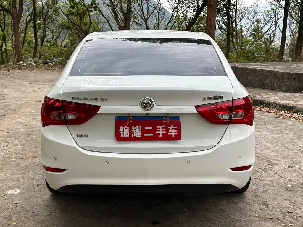 Buick Excelle 2015 — фото 25