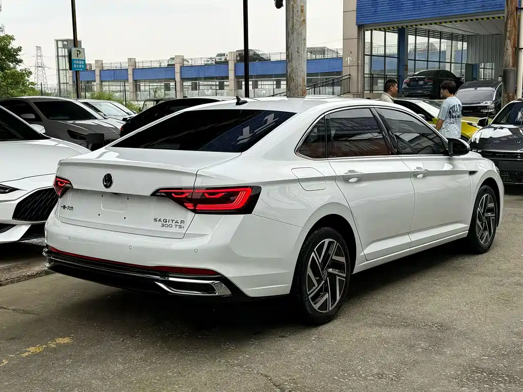 Volkswagen Sagitar 2024
