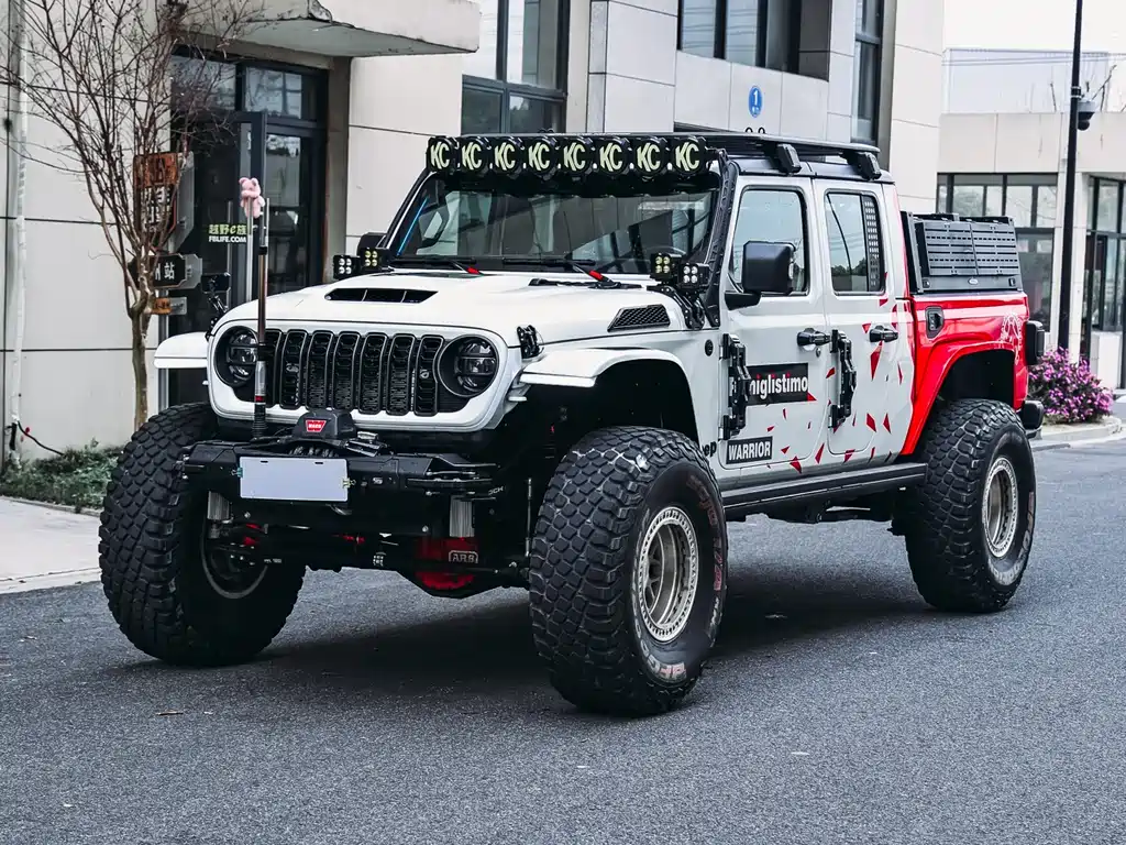 Jeep Gladiator 2023 — фото 1
