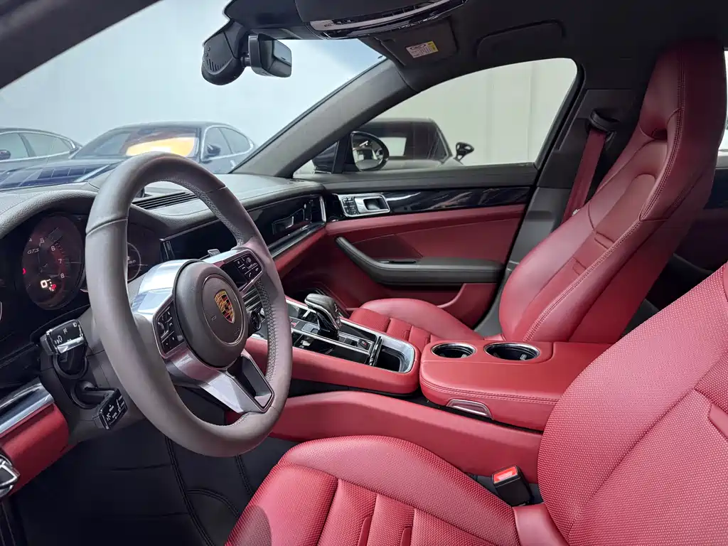 Porsche Panamera 2018 — фото 8