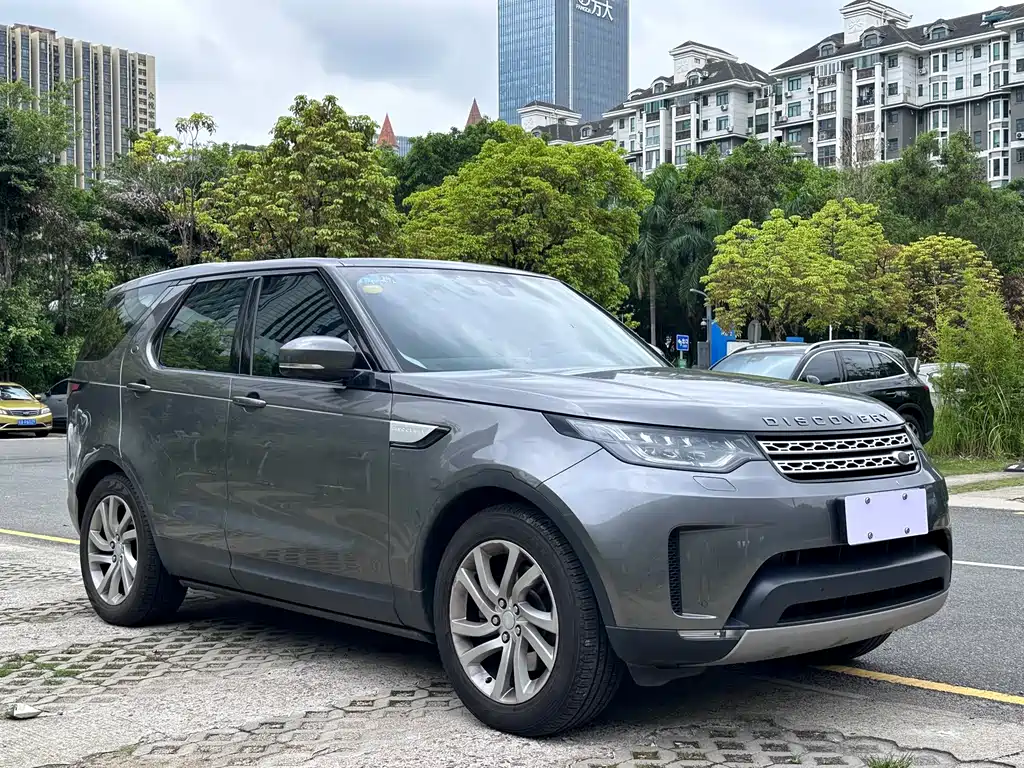 Land Rover Discovery 2017 — фото 3