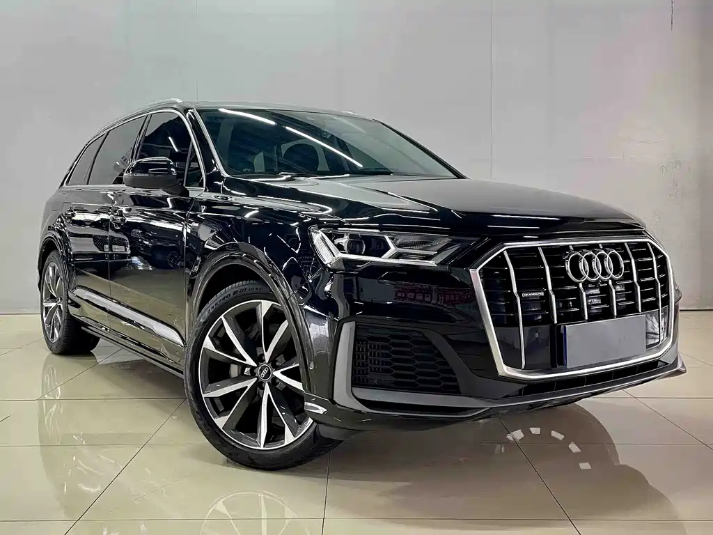 Audi Q7 2023 — фото 3