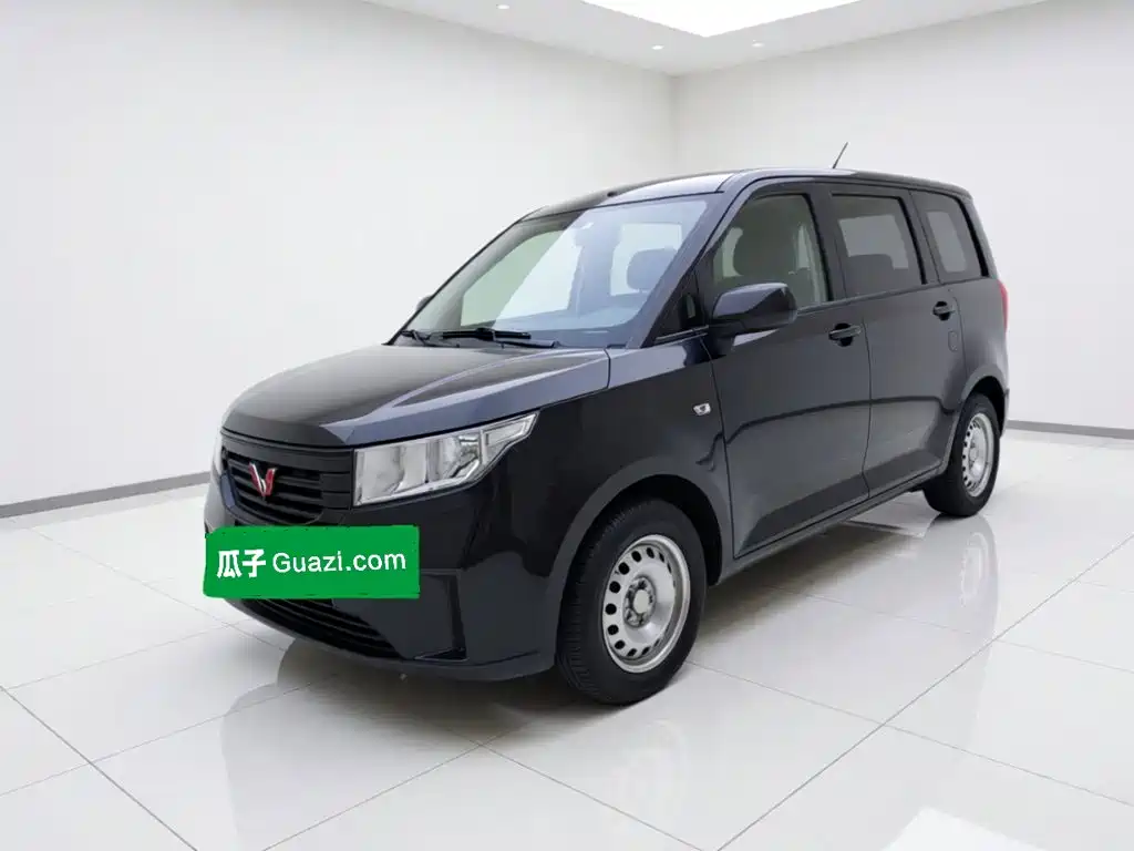 Wuling Hongguang PLUS 2024 — фото 24