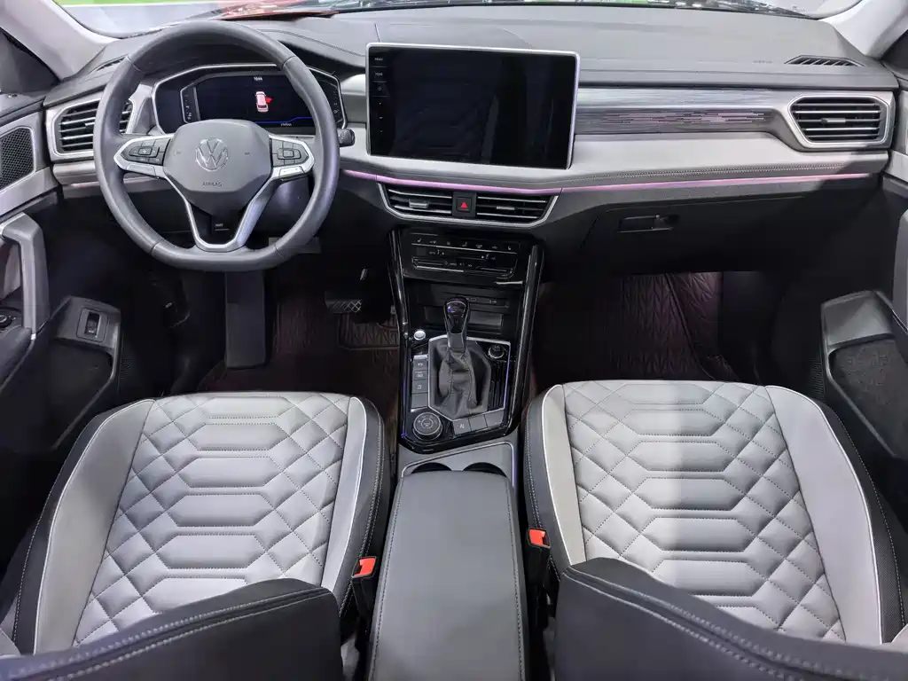 Volkswagen X 2023